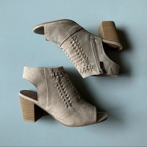 Open toed chunky heels